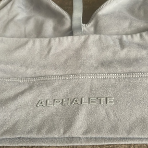 Alphalete Women's Light Blue Sports Bra - Picture 4 of 4
